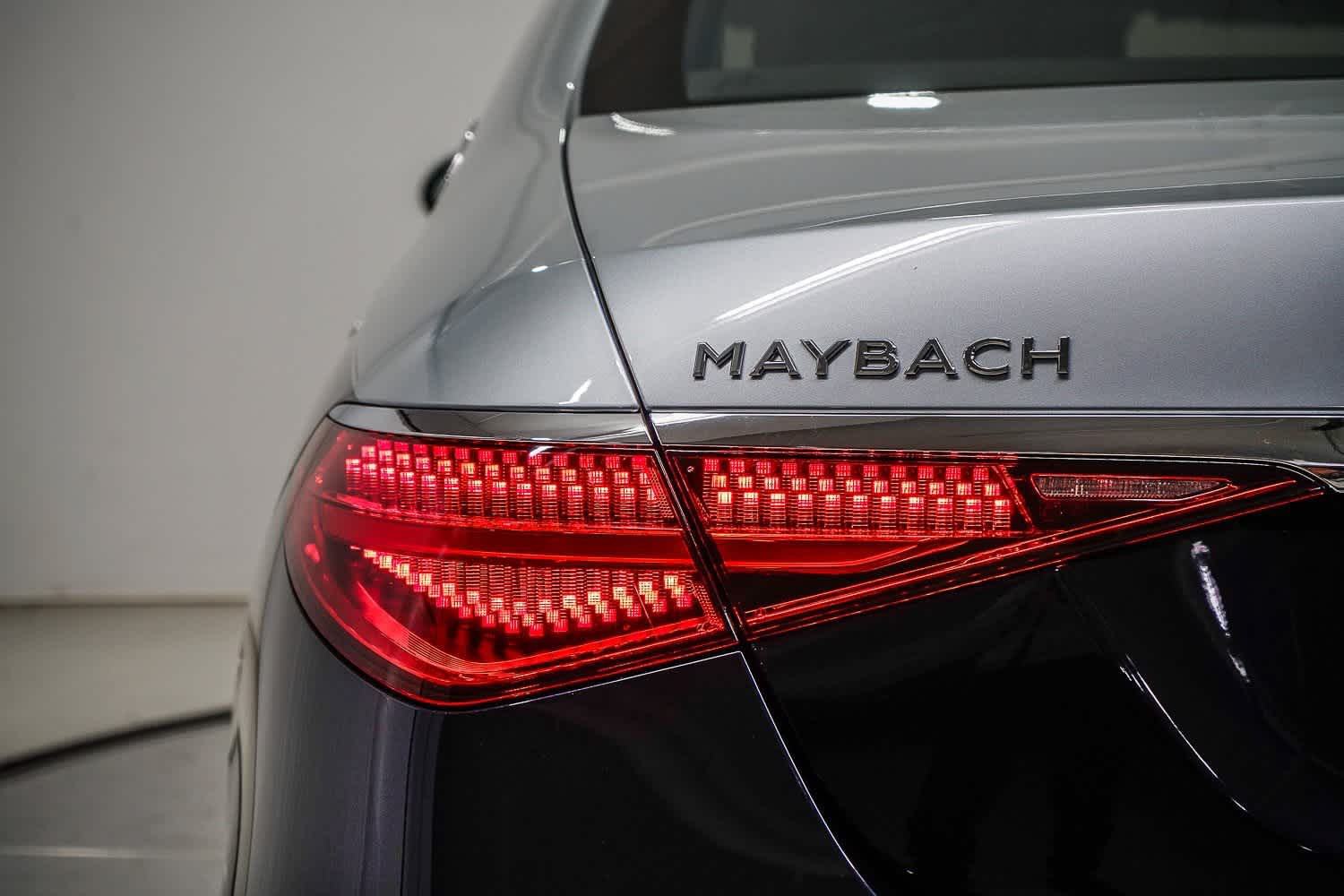 Thumbnail: 2024 Mercedes-Benz S-Class - 9