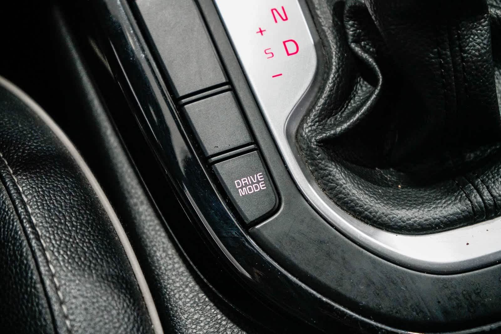 Thumbnail: 2024 Kia Forte - 22