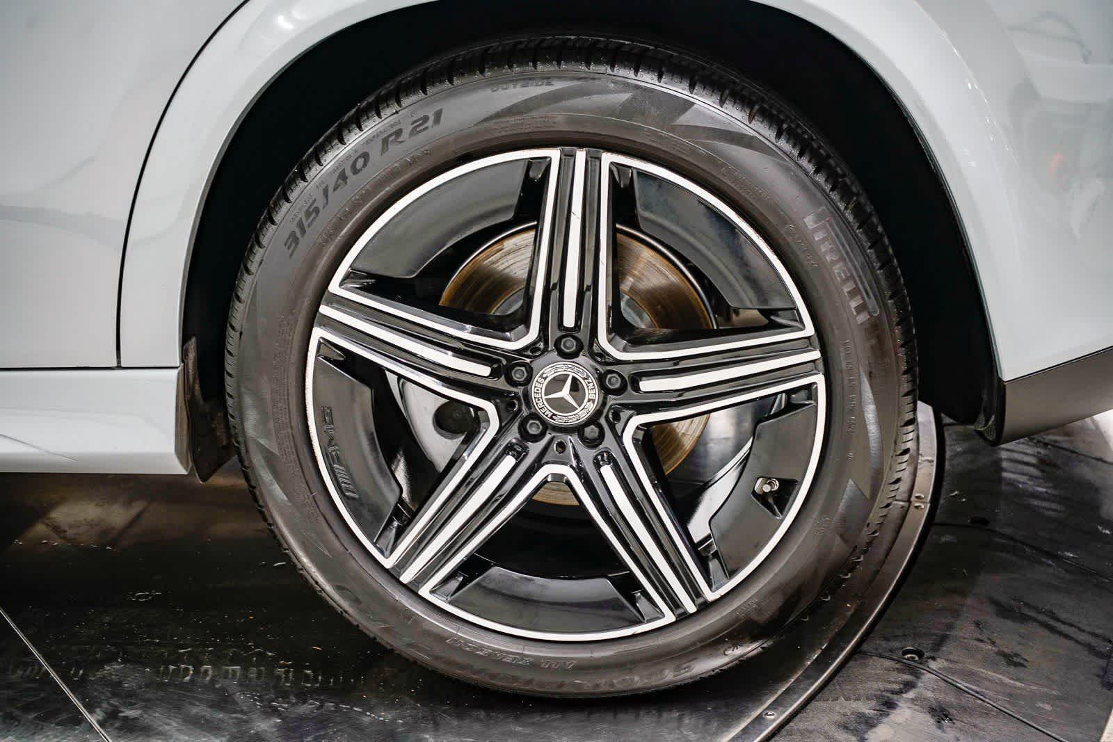 Thumbnail: 2024 Mercedes-Benz GLE - 10