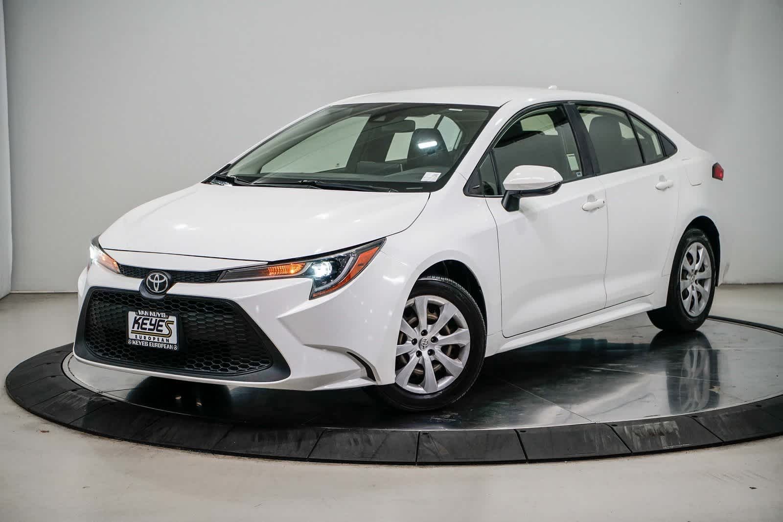 2020 Toyota Corolla LE -
                  Van Nuys, CA