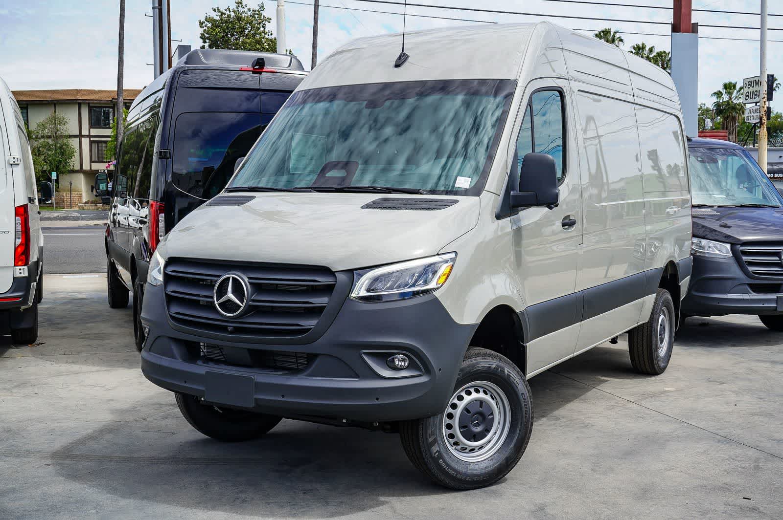 Thumbnail: 2026 Mercedes-Benz Sprinter - 1