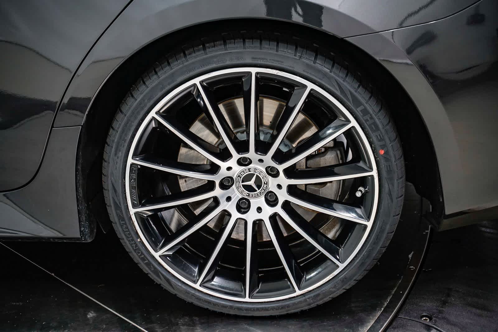Thumbnail: 2021 Mercedes-Benz CLS - 10