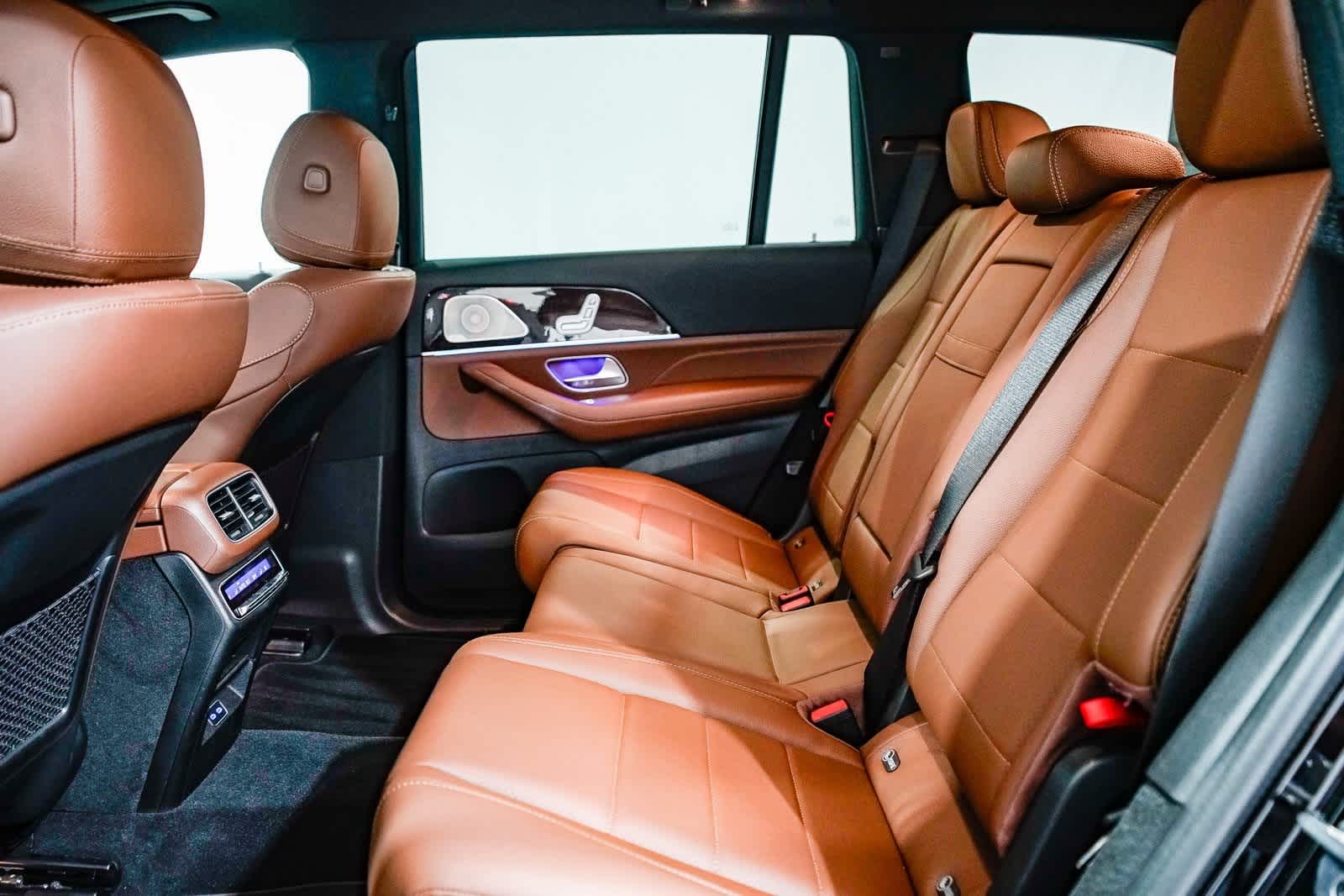 Thumbnail: 2025 Mercedes-Benz GLS - 18