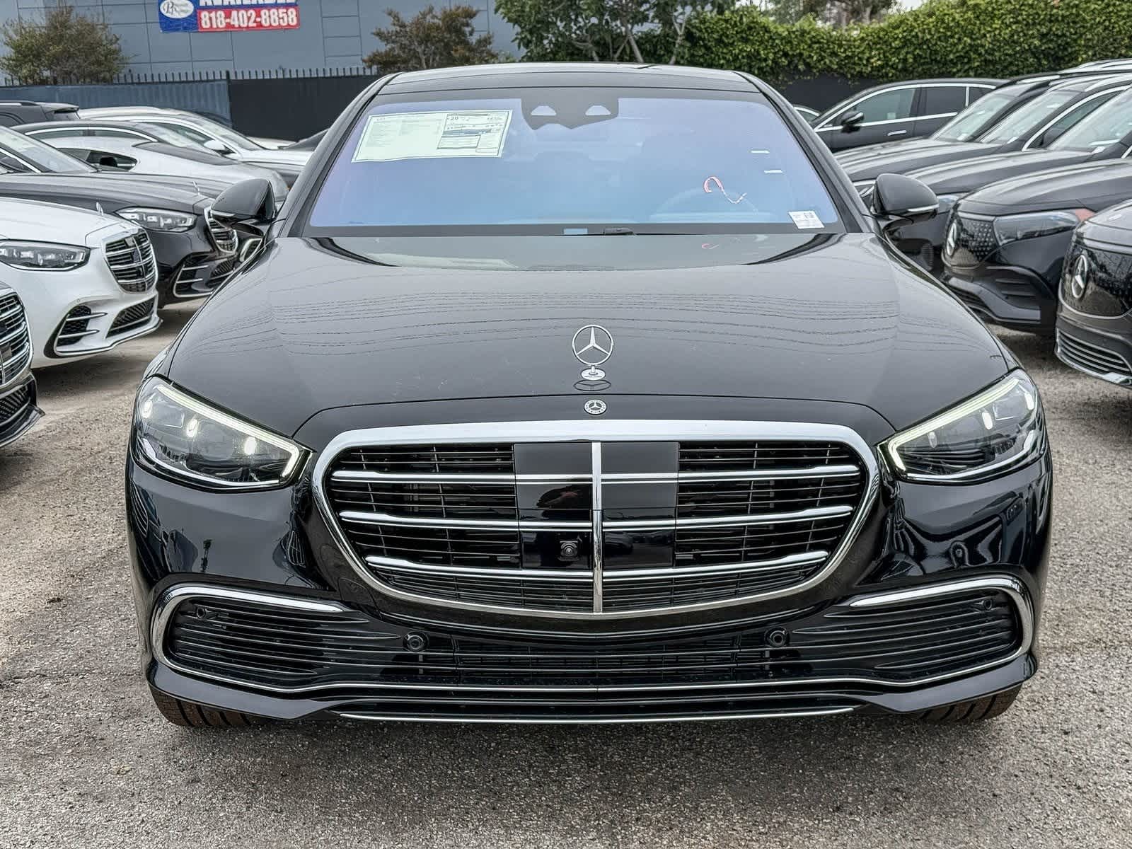 Thumbnail: 2025 Mercedes-Benz S-Class - 2