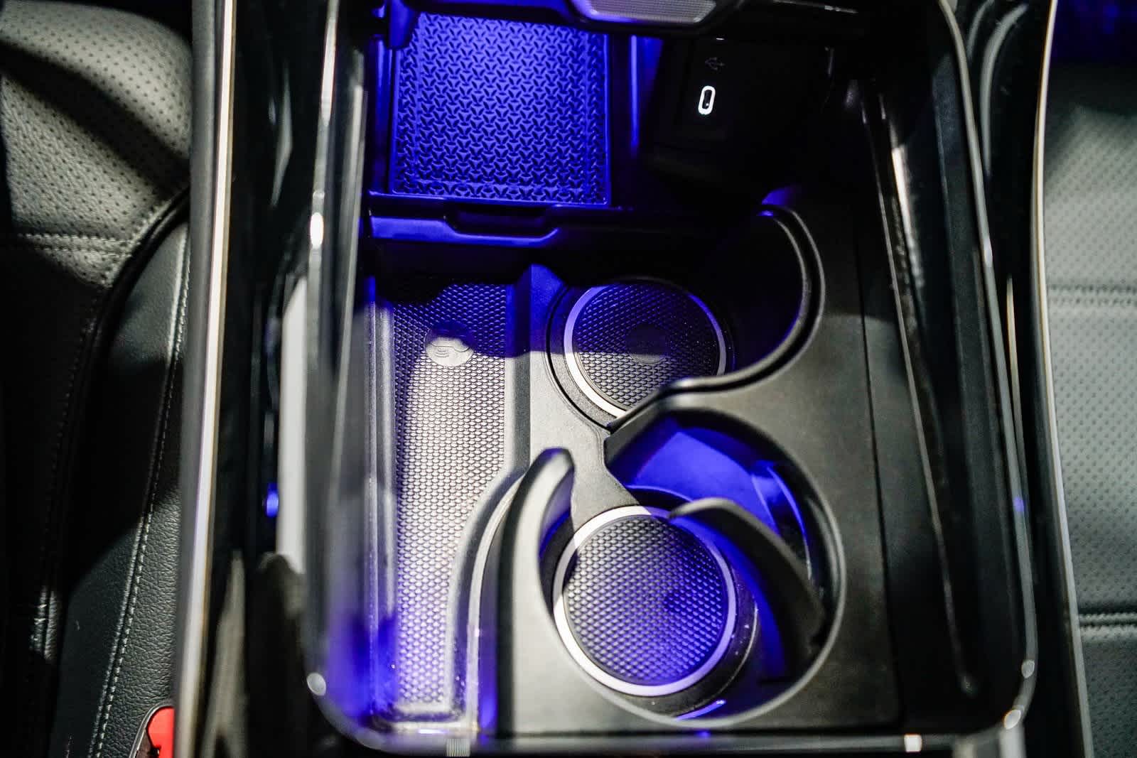 Thumbnail: 2025 Mercedes-Benz GLC - 21