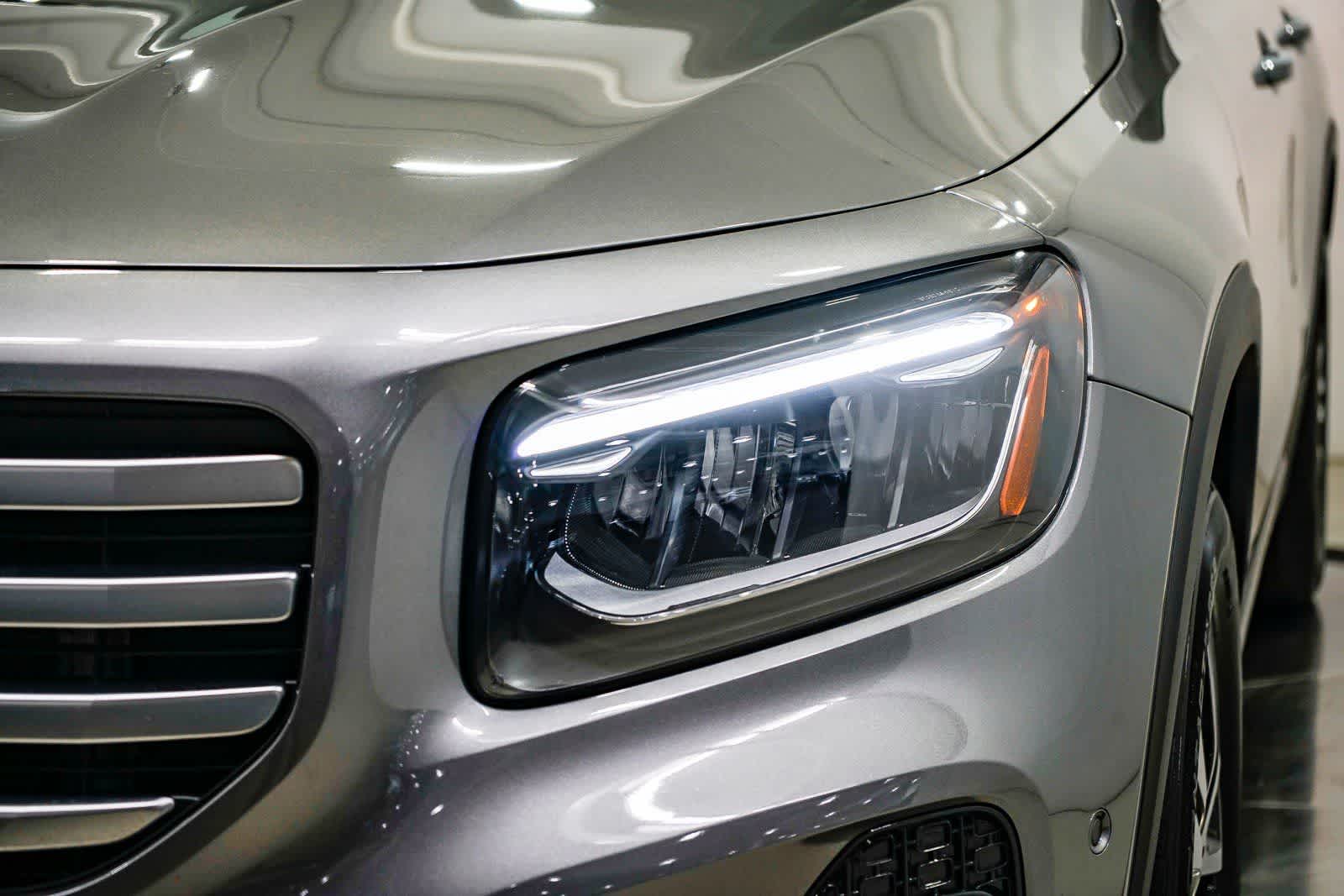 Thumbnail: 2026 Mercedes-Benz GLB - 7