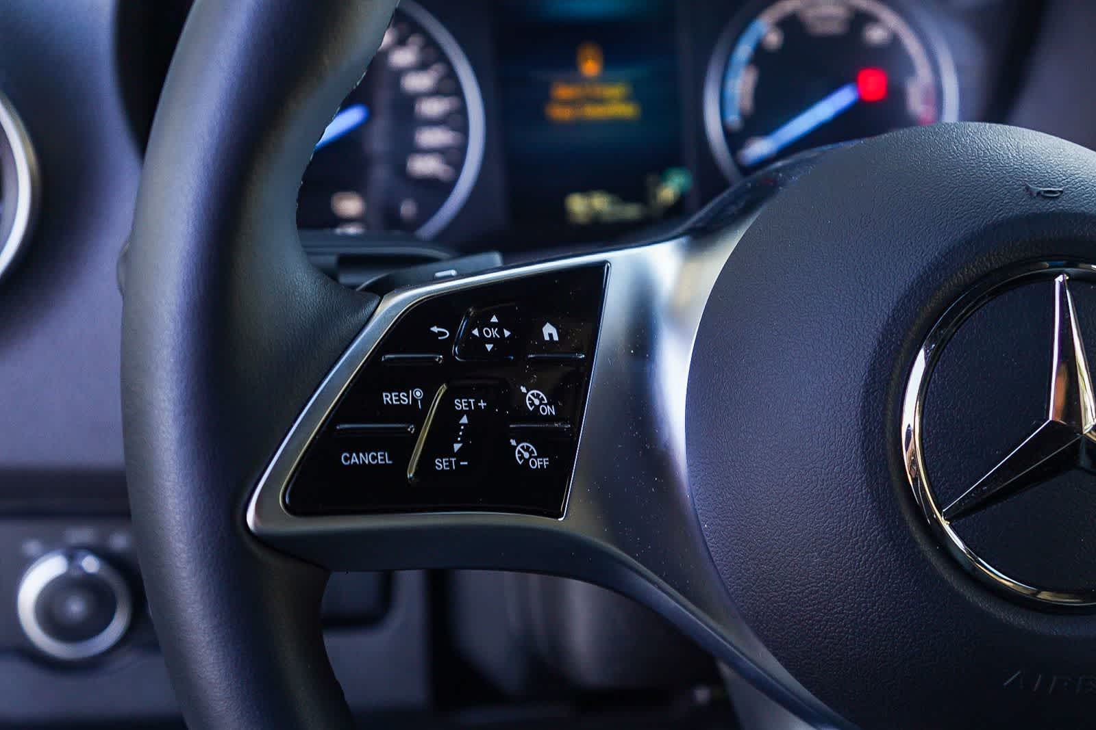 Thumbnail: 2024 Mercedes-Benz eSprinter - 16