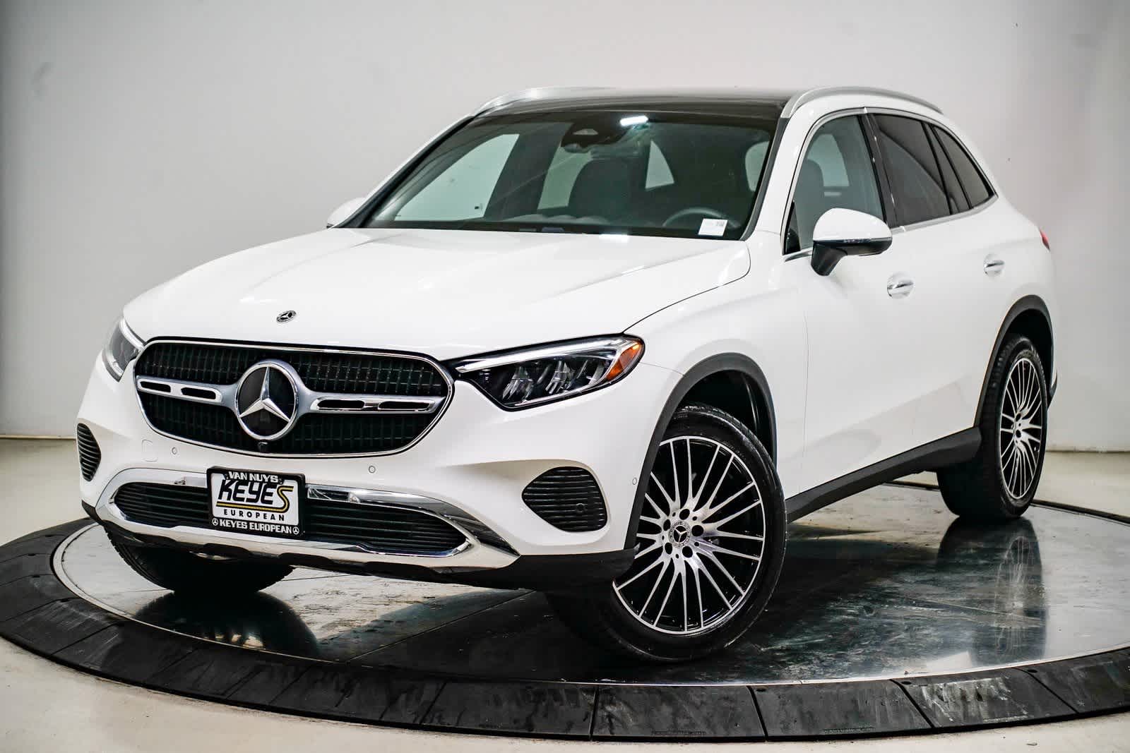 2025 Mercedes-Benz GLC 300 -
                  Van Nuys, CA