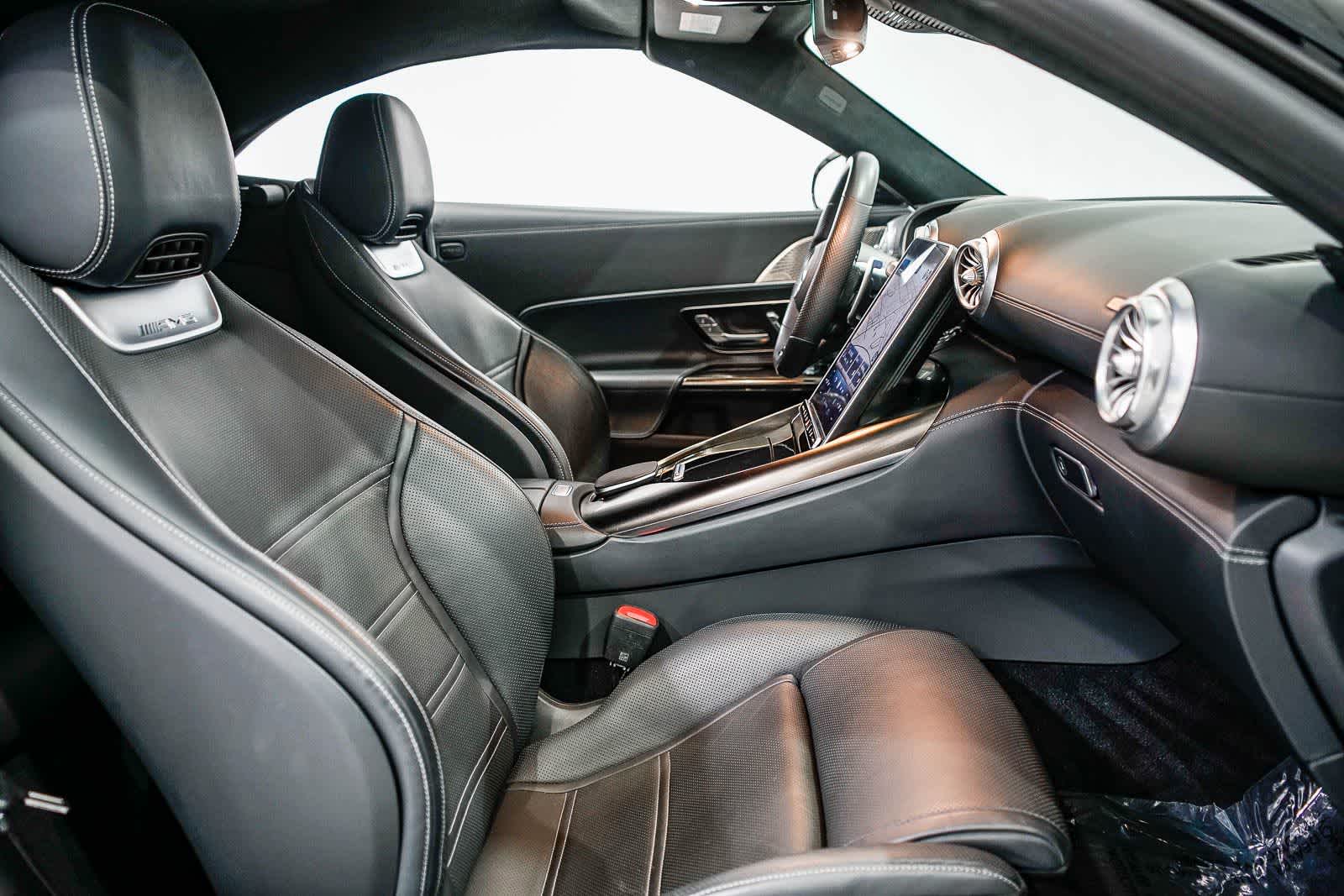 Thumbnail: 2022 Mercedes-Benz SL-Class - 15