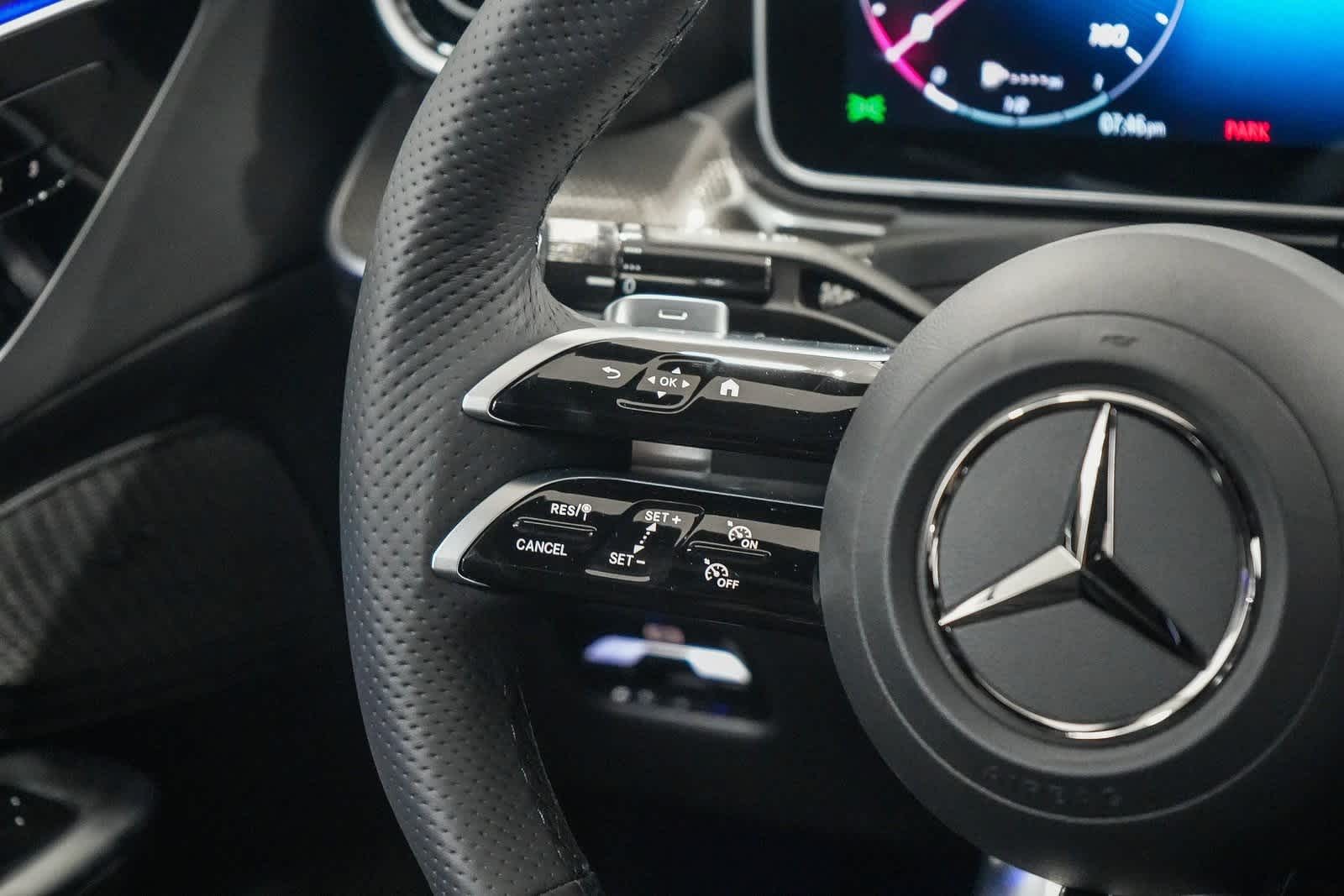 Thumbnail: 2025 Mercedes-Benz C-Class - 20