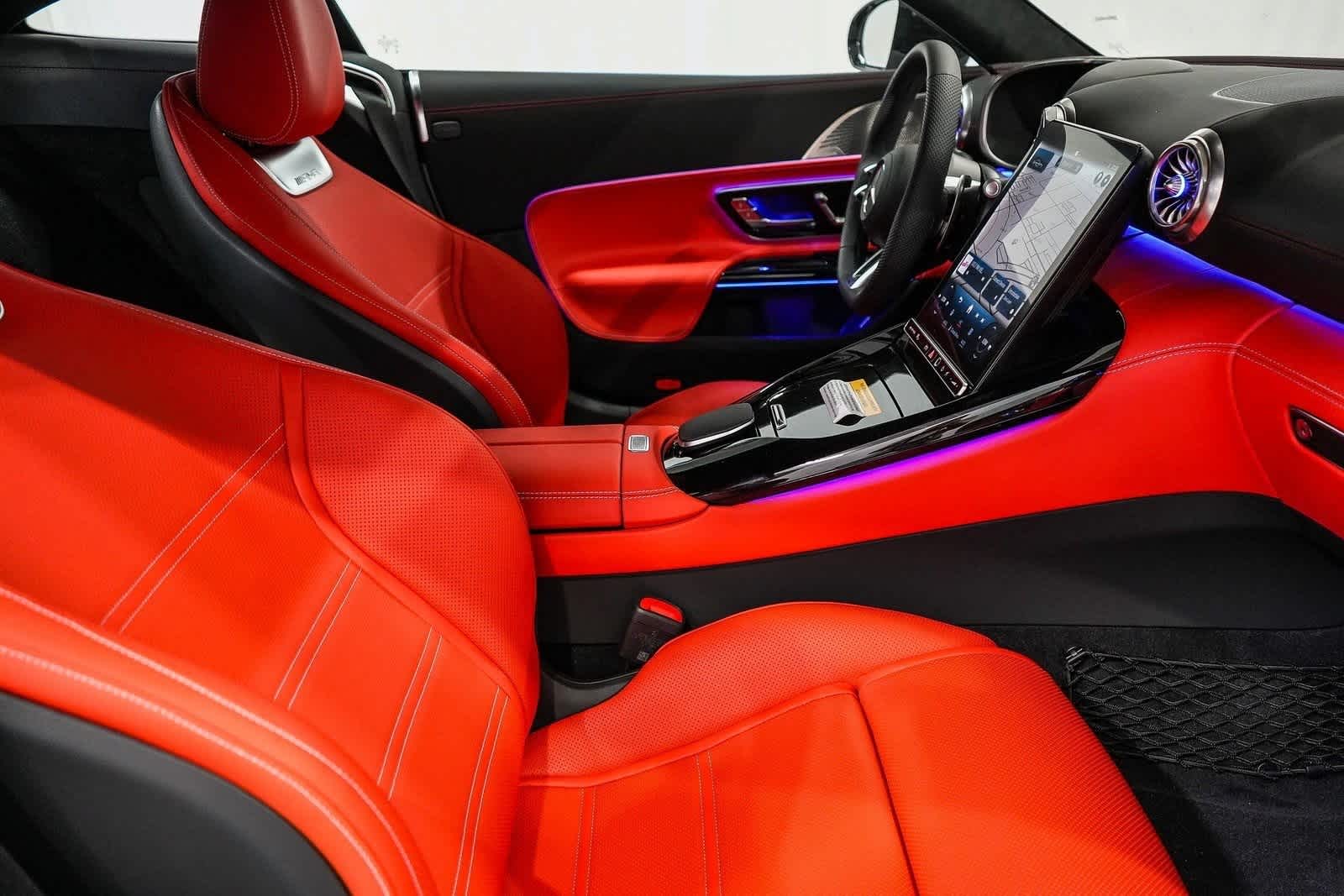 Thumbnail: 2025 Mercedes-Benz AMG GT - 23