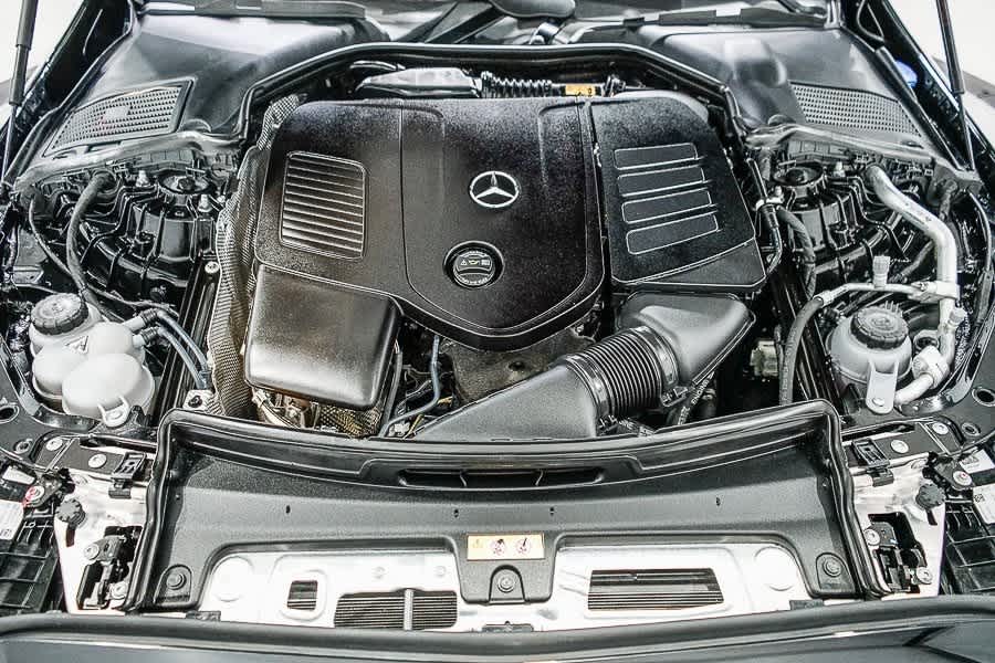 Thumbnail: 2025 Mercedes-Benz C-Class - 28