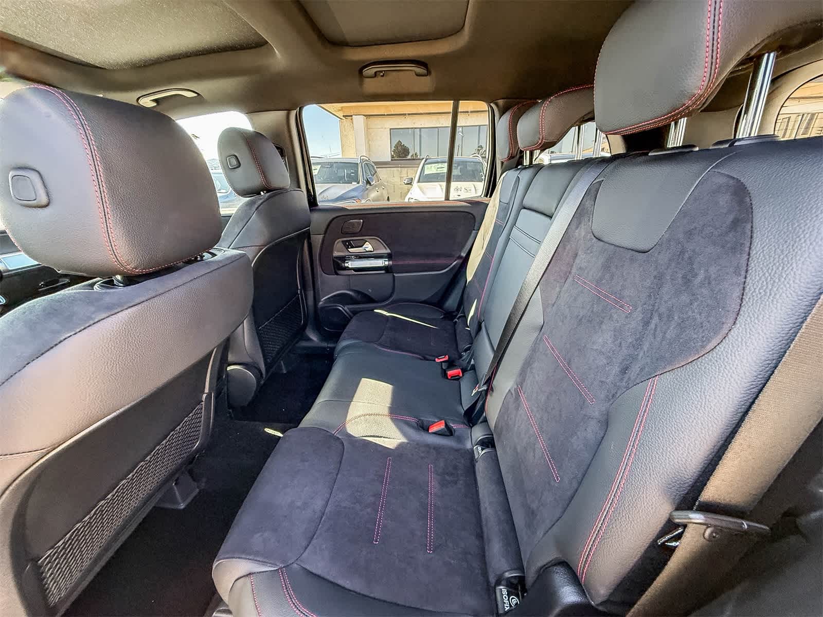 Thumbnail: 2026 Mercedes-Benz GLB - 20