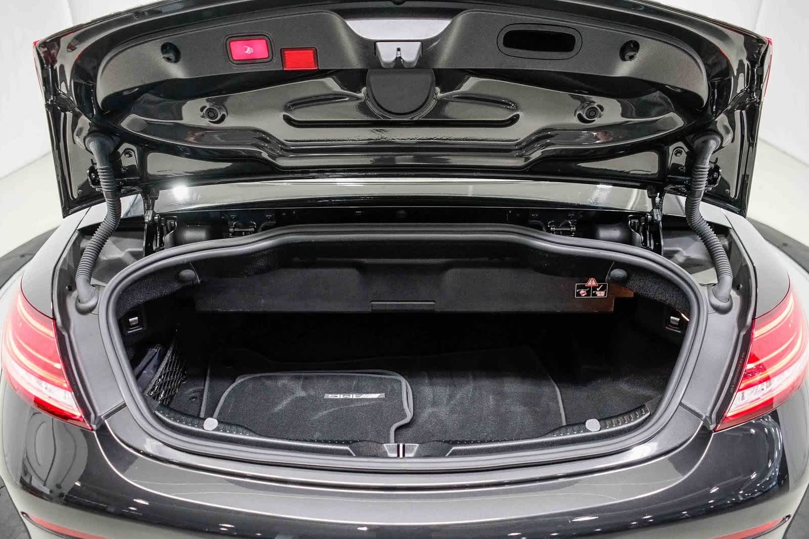 Thumbnail: 2023 Mercedes-Benz C-Class - 26