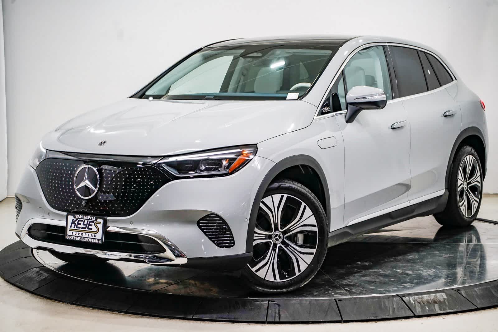 2026 Mercedes-Benz EQE SUV Base's photo