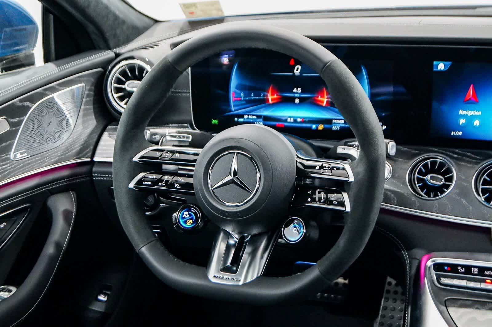 Thumbnail: 2024 Mercedes-Benz AMG GT - 15