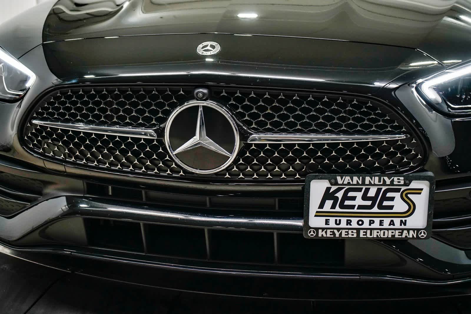 Thumbnail: 2025 Mercedes-Benz C-Class - 8