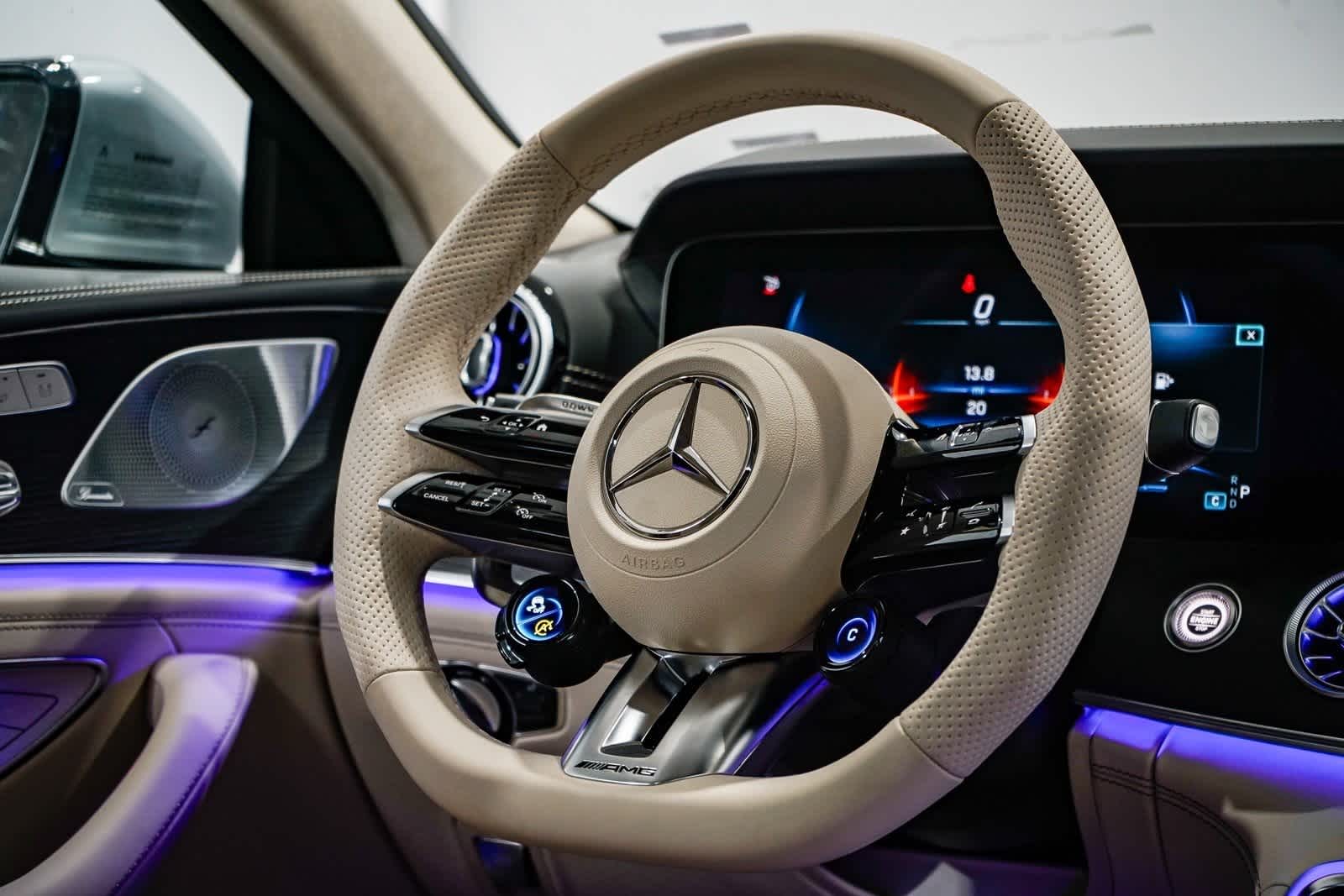 Thumbnail: 2024 Mercedes-Benz AMG GT - 16