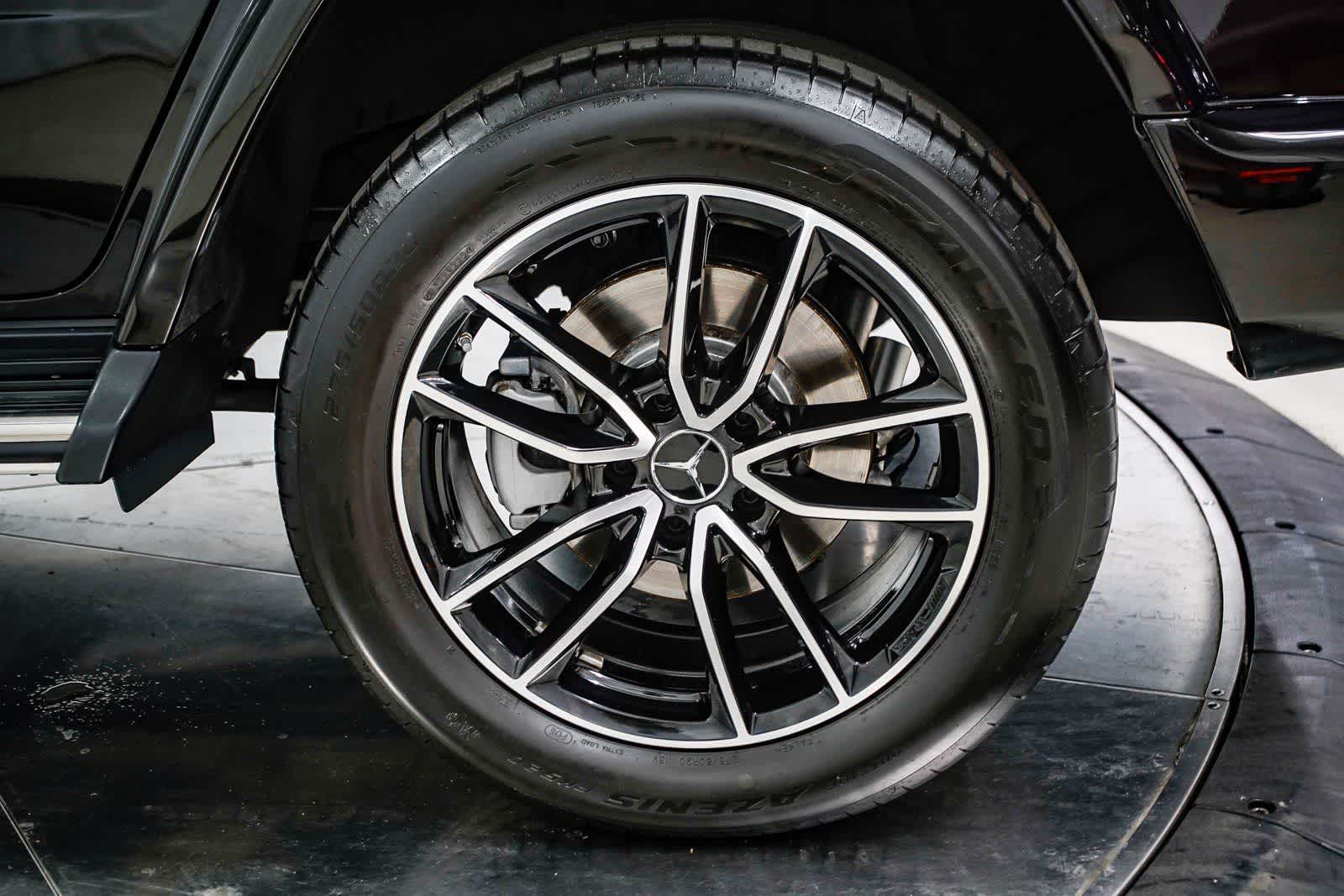 Thumbnail: 2025 Mercedes-Benz G-Class - 10