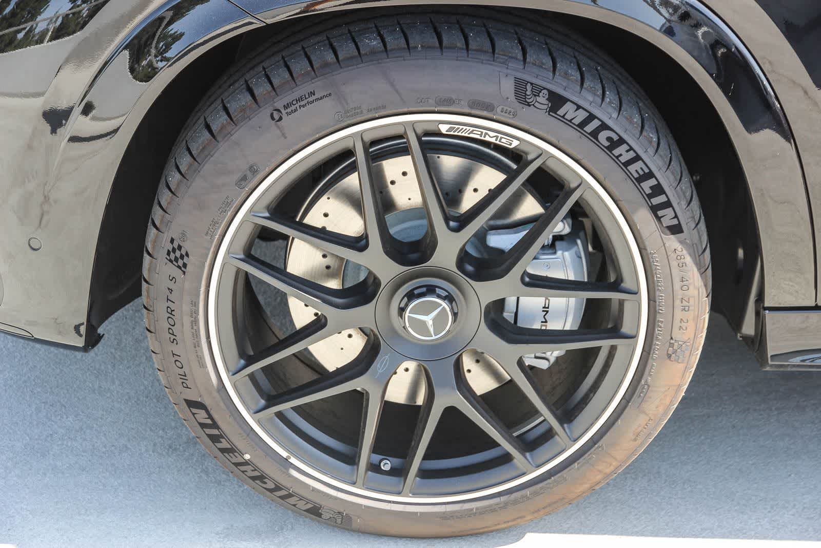 Thumbnail: 2026 Mercedes-Benz GLE - 10