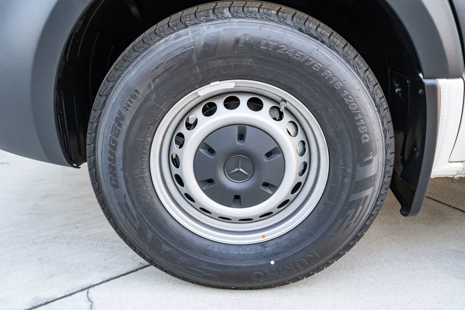 Thumbnail: 2026 Mercedes-Benz Sprinter - 9