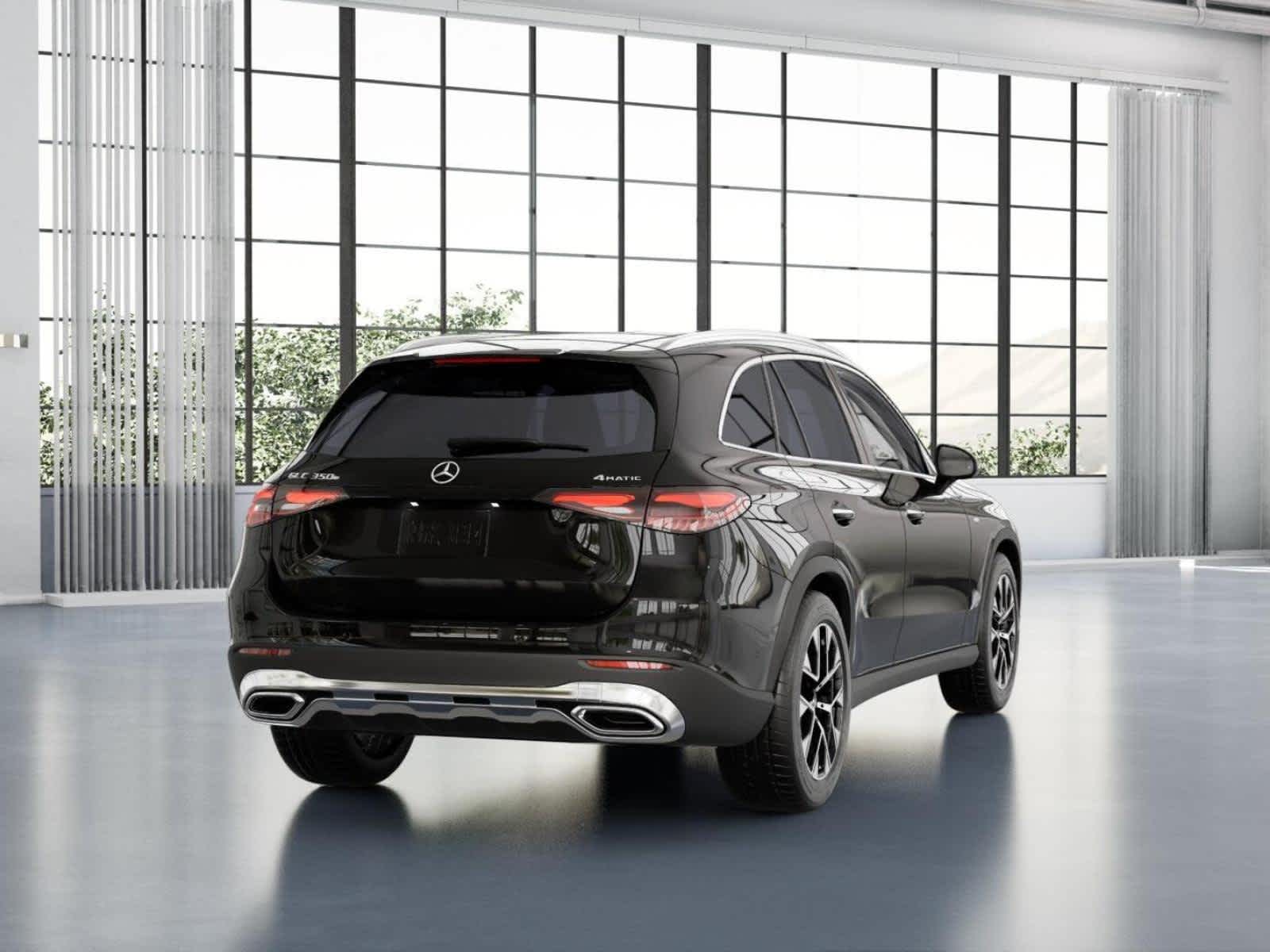 Thumbnail: 2025 Mercedes-Benz GLC - 22