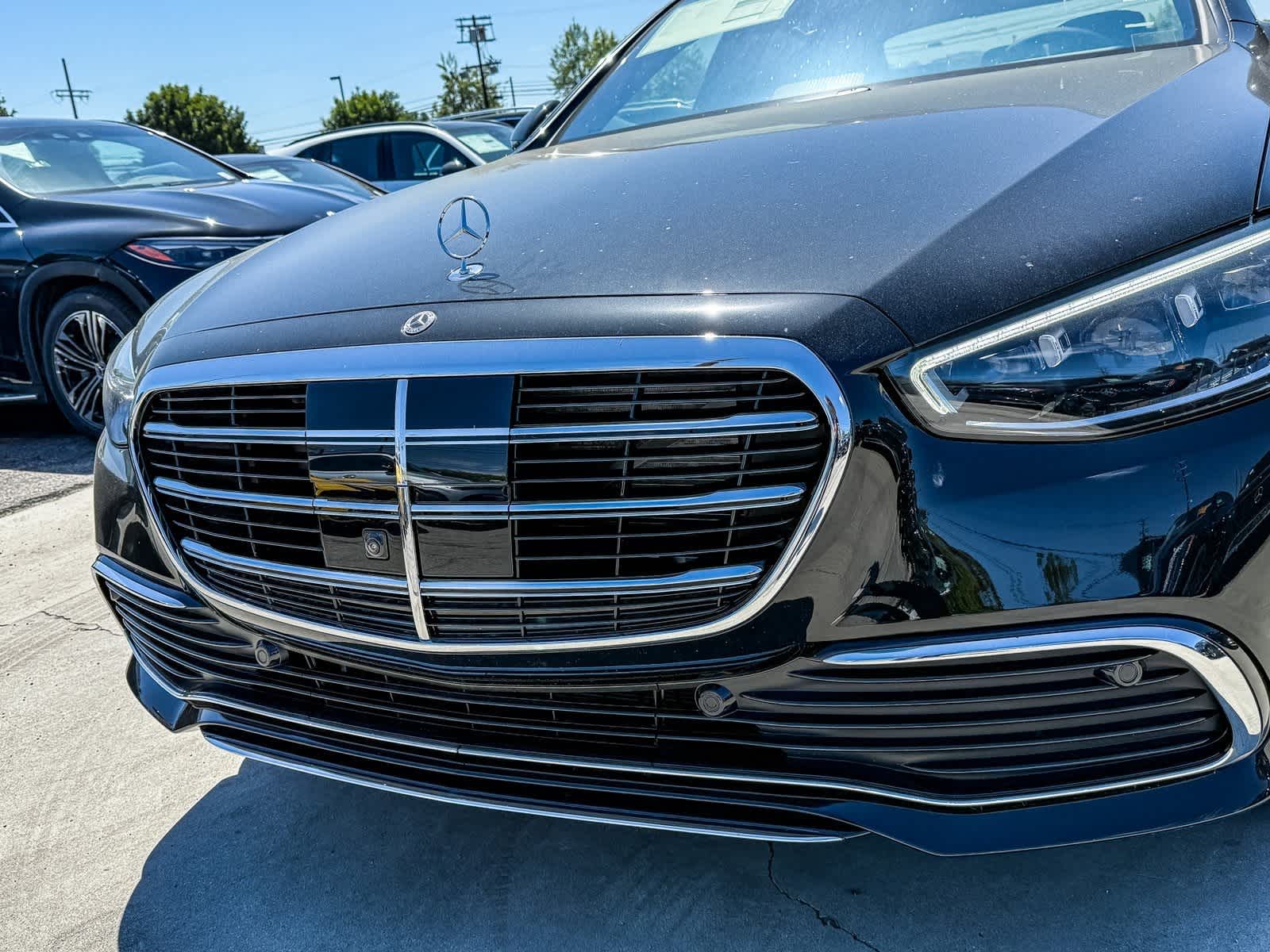 Thumbnail: 2025 Mercedes-Benz S-Class - 11