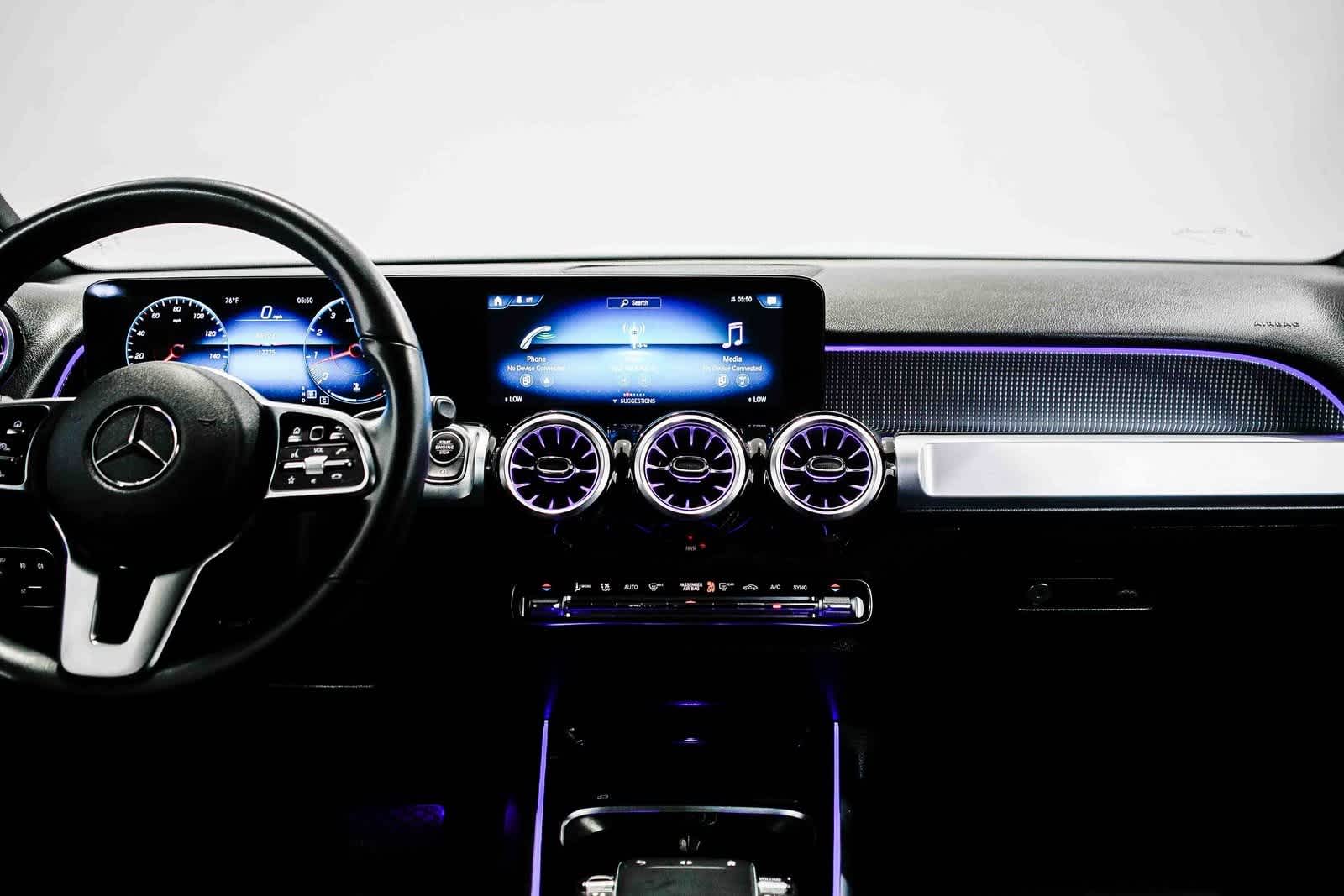 Thumbnail: 2022 Mercedes-Benz GLB - 12
