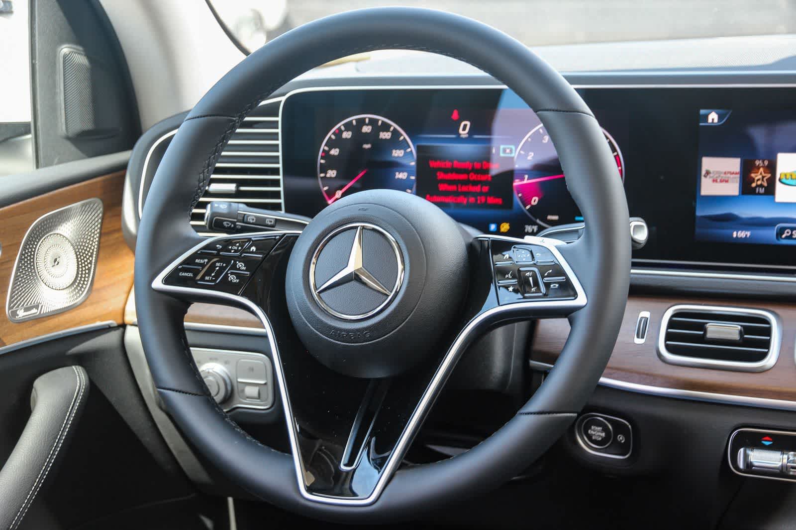 Thumbnail: 2026 Mercedes-Benz GLE - 16