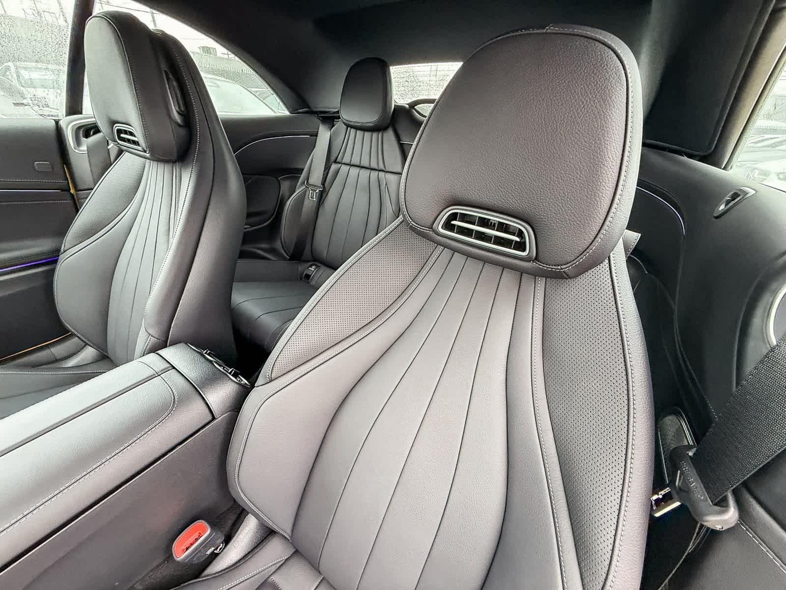 Thumbnail: 2026 Mercedes-Benz CLE - 25