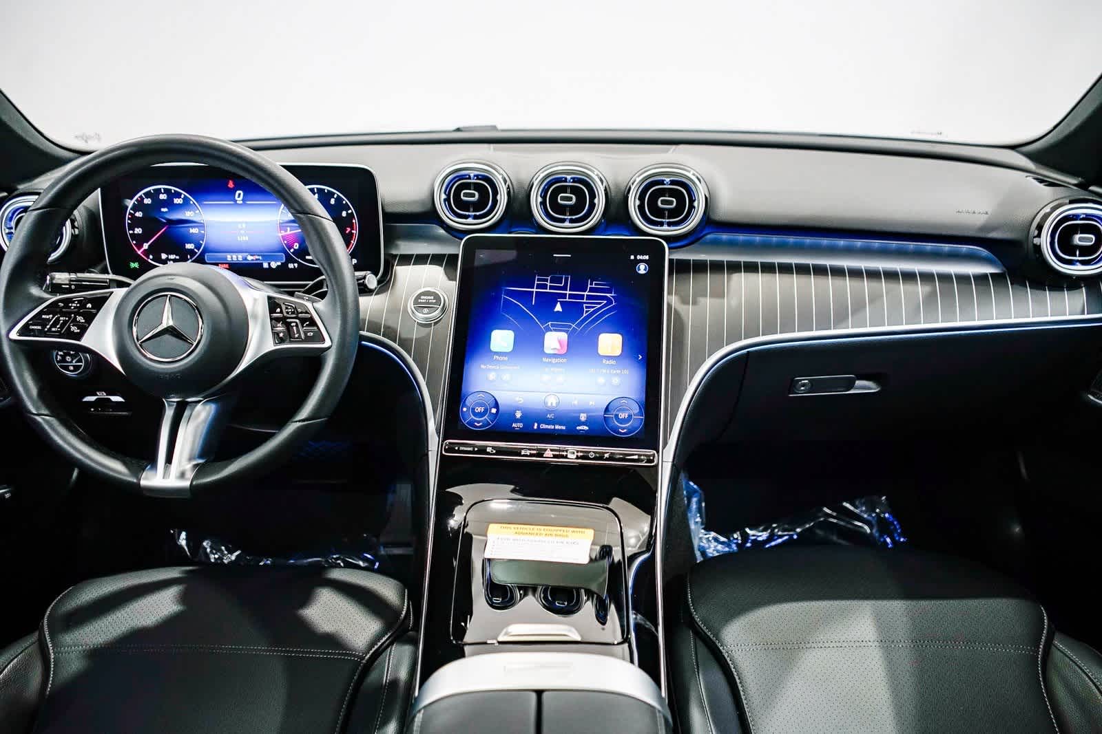 Thumbnail: 2025 Mercedes-Benz C-Class - 12