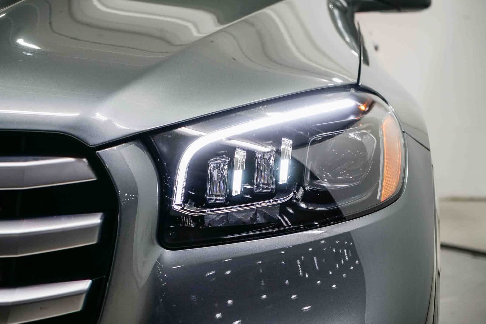 Thumbnail: 2025 Mercedes-Benz GLS - 7