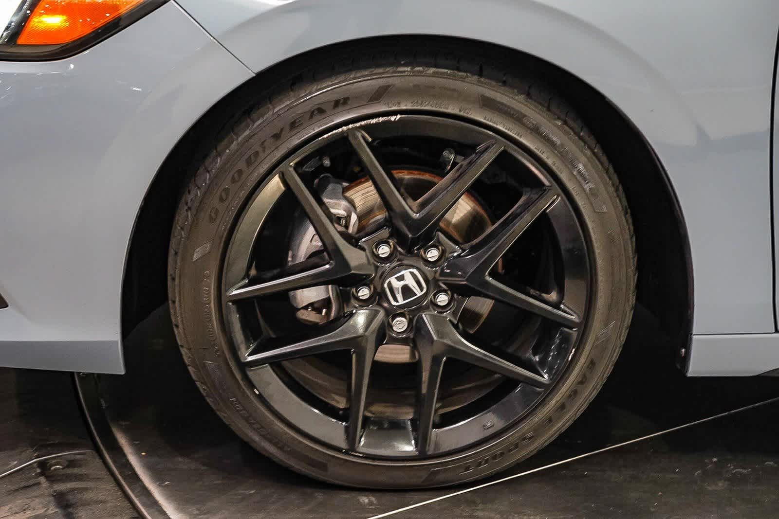 Thumbnail: 2024 Honda Civic - 11