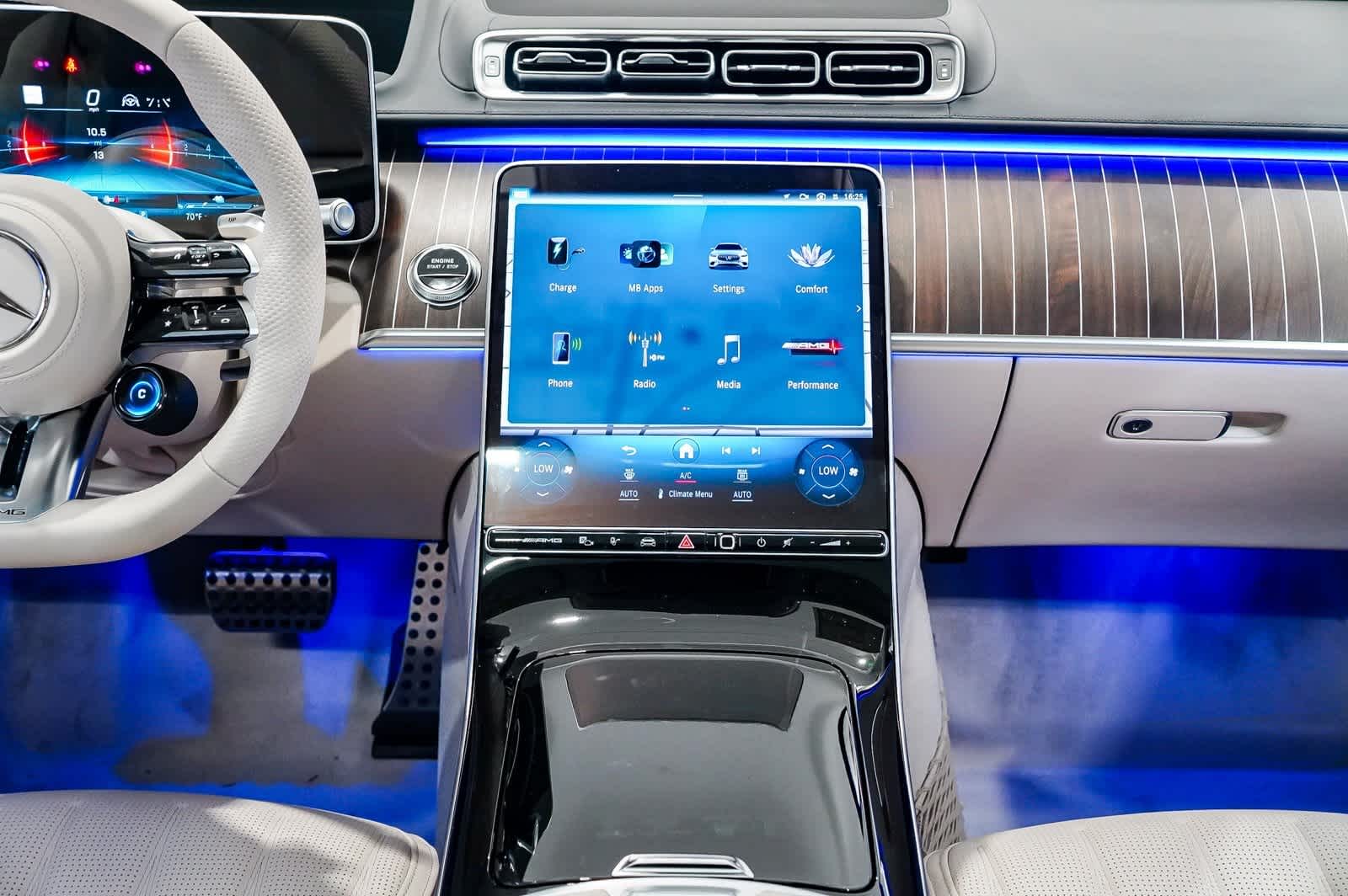 Thumbnail: 2025 Mercedes-Benz S-Class - 12