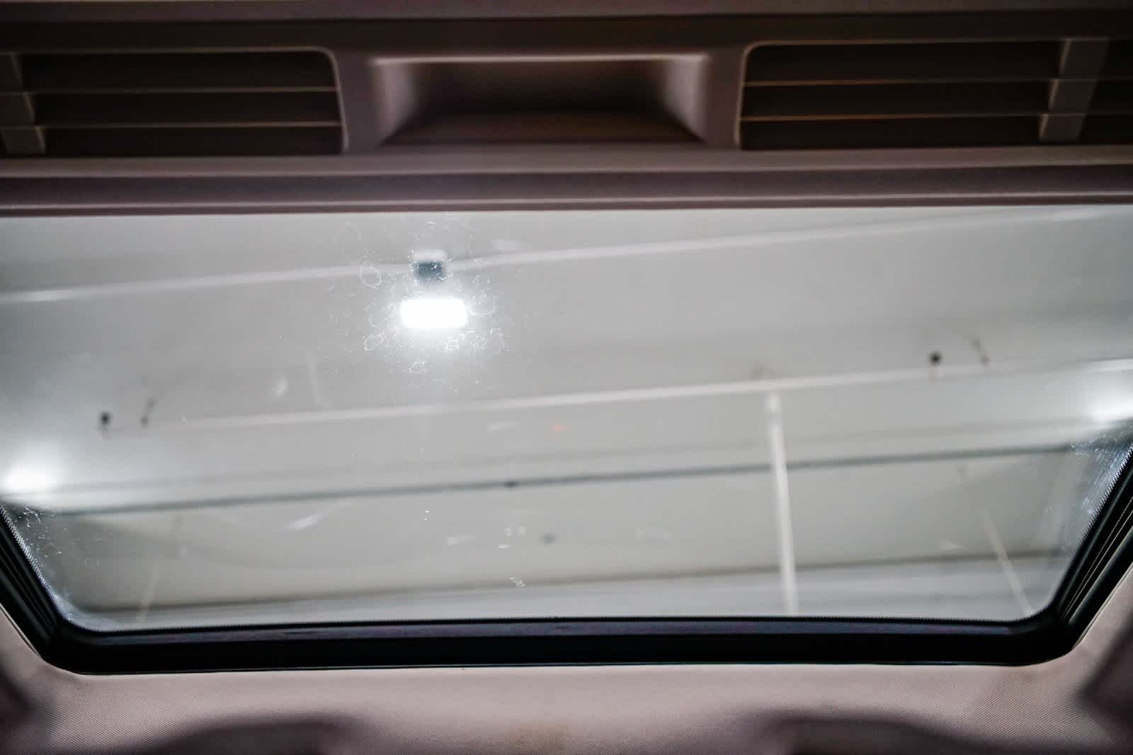 Thumbnail: 2017 Mercedes-Benz GLE - 11