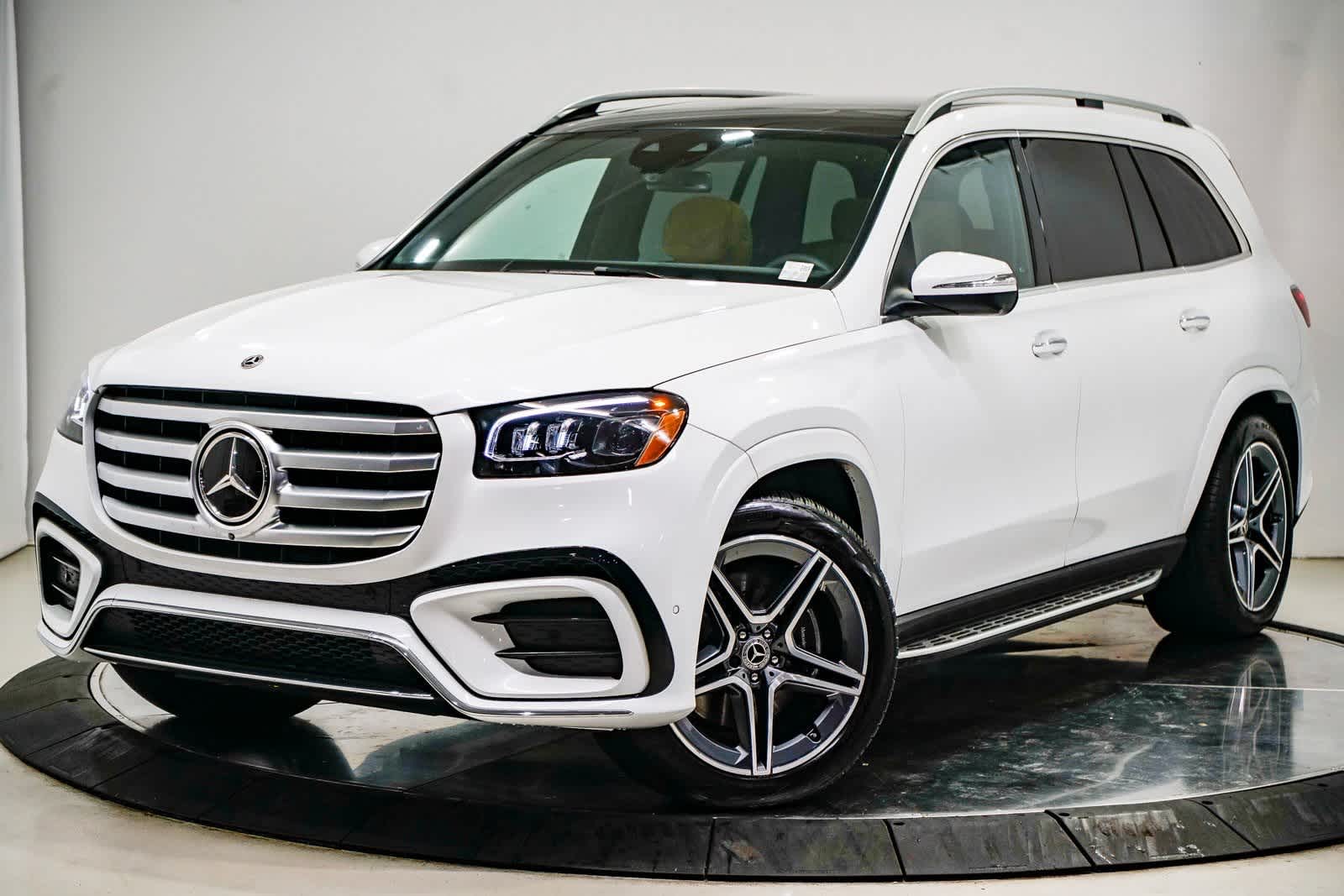 Thumbnail: 2025 Mercedes-Benz GLS - 1