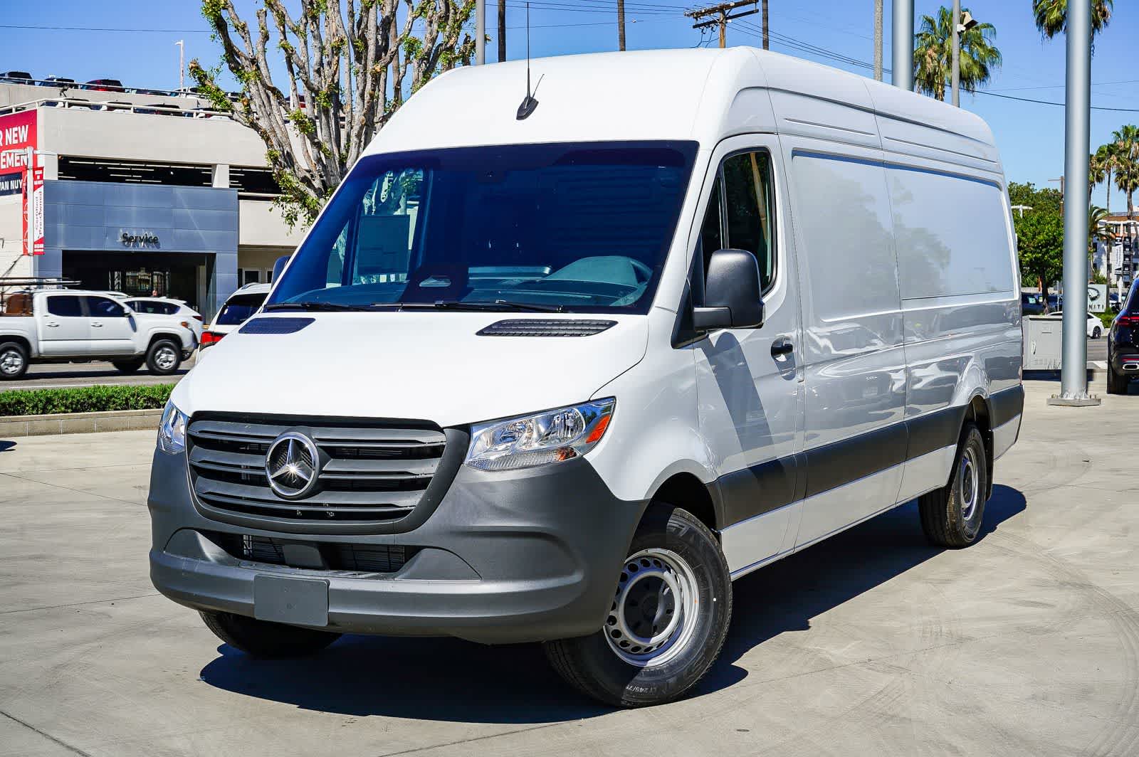 Thumbnail: 2026 Mercedes-Benz Sprinter - 1