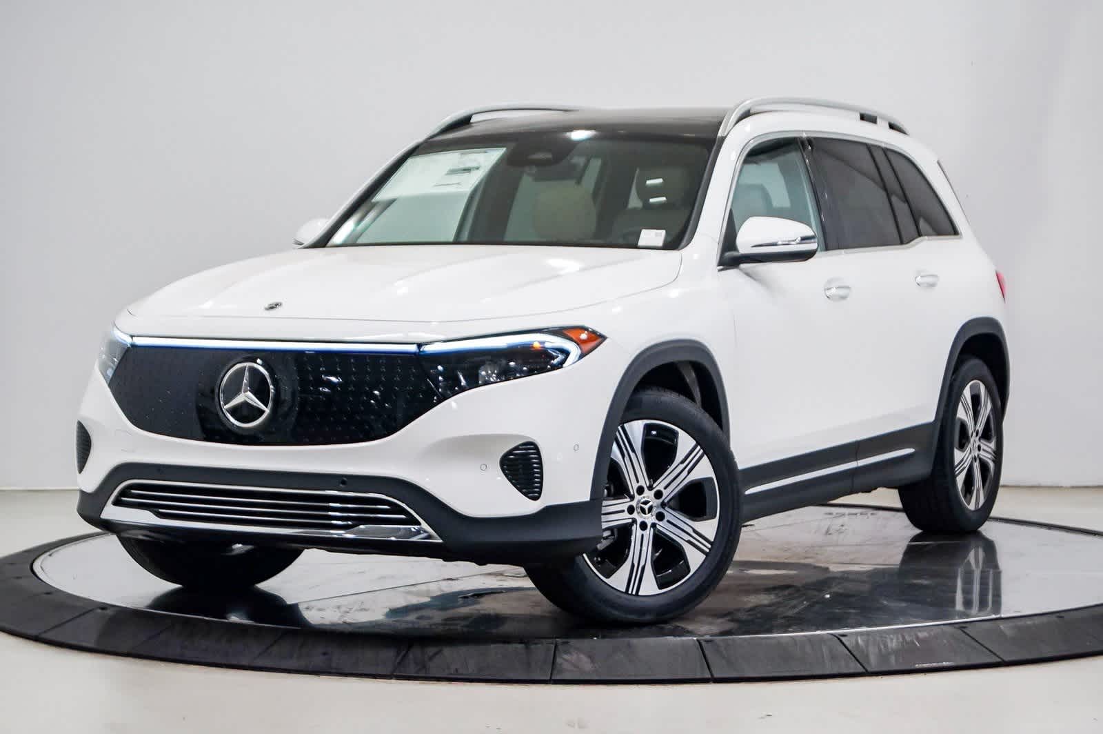 2024 Mercedes-Benz EQB 300 -
                  Van Nuys, CA