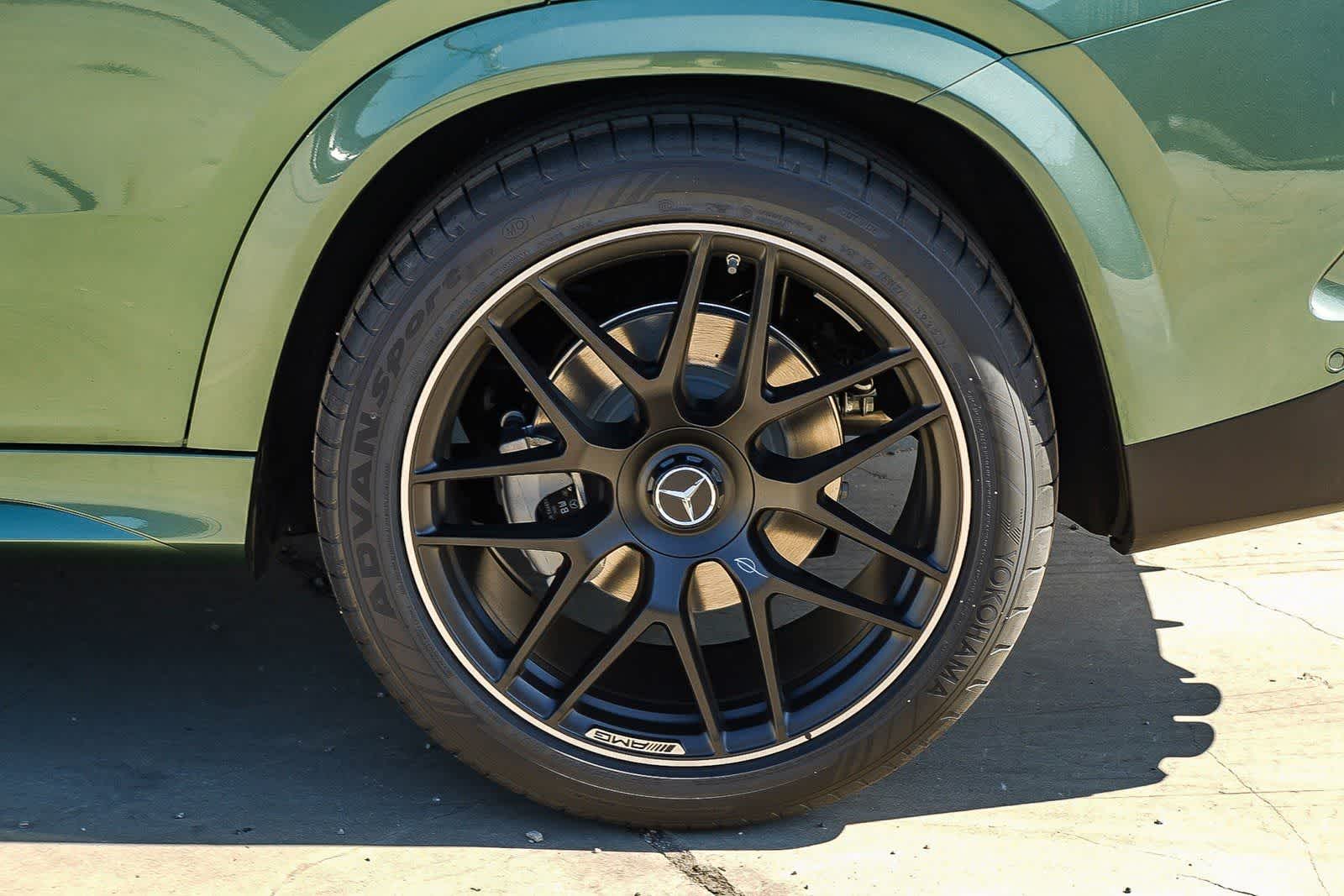 Thumbnail: 2026 Mercedes-Benz GLE - 11