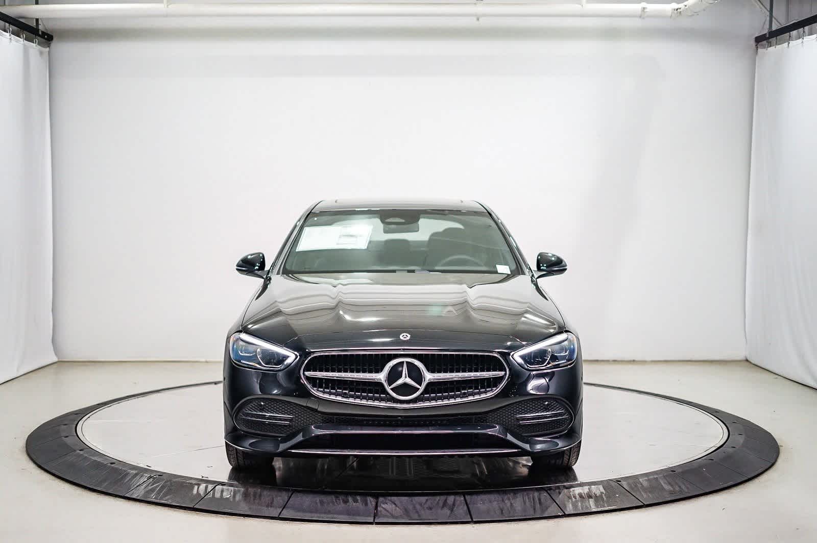 Thumbnail: 2025 Mercedes-Benz C-Class - 6