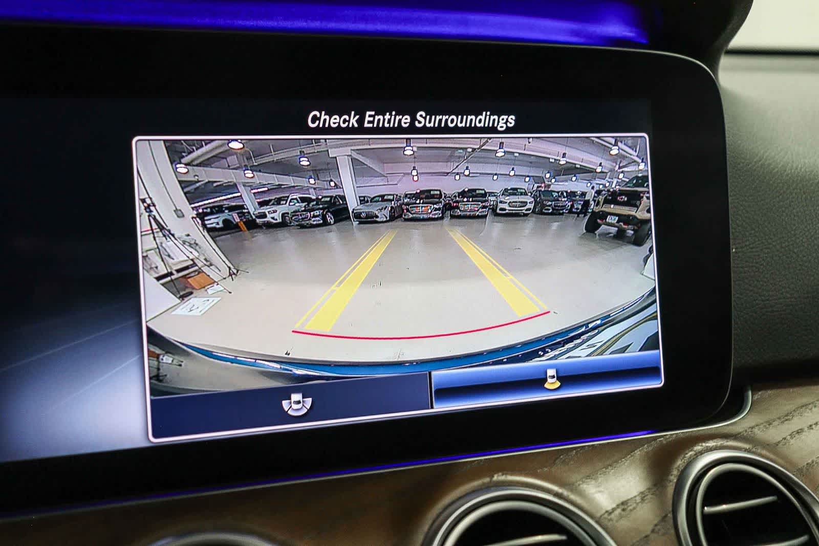 Thumbnail: 2020 Mercedes-Benz E-Class - 24