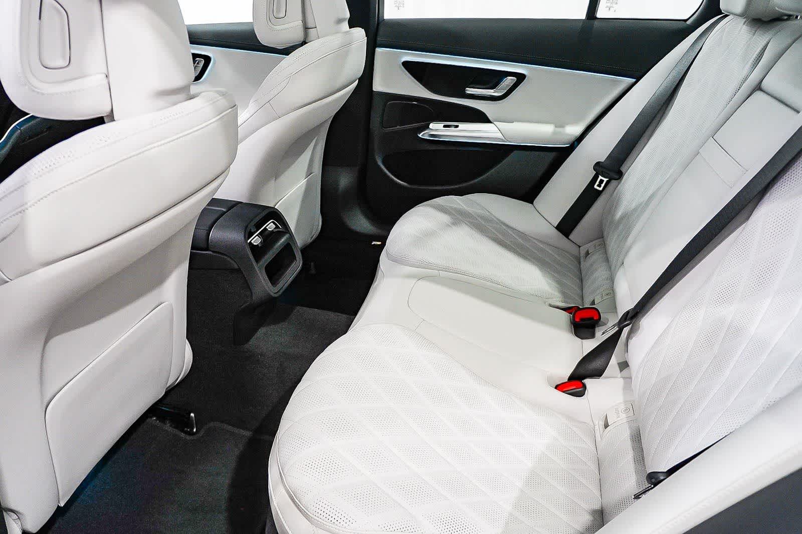 Thumbnail: 2026 Mercedes-Benz E-Class - 22