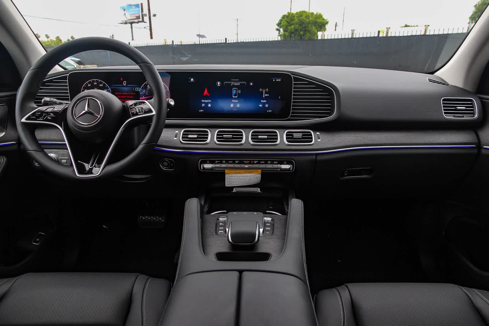 Thumbnail: 2026 Mercedes-Benz GLE - 12