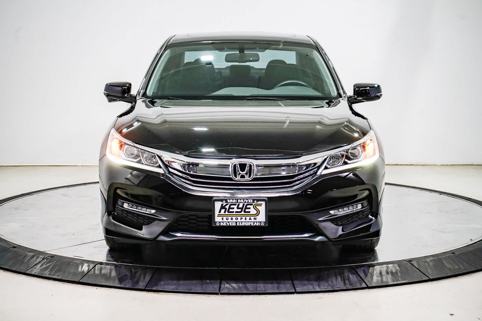 Thumbnail: 2016 Honda Accord - 6