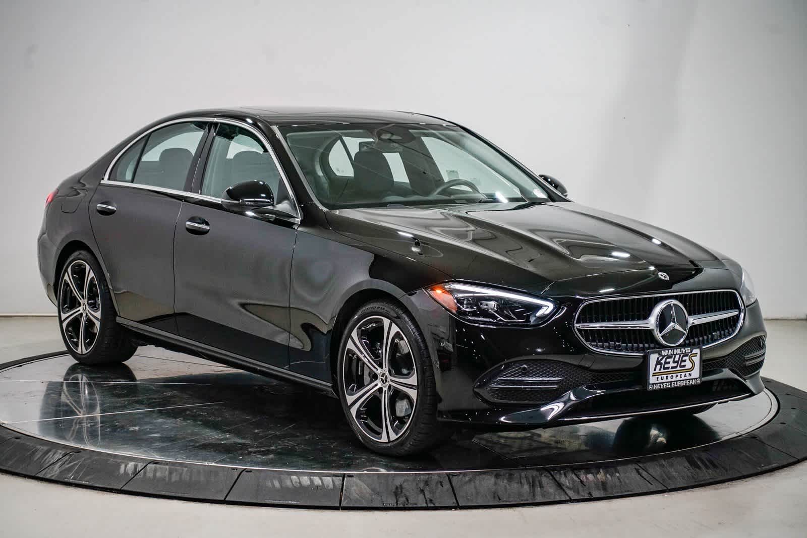 Thumbnail: 2025 Mercedes-Benz C-Class - 5