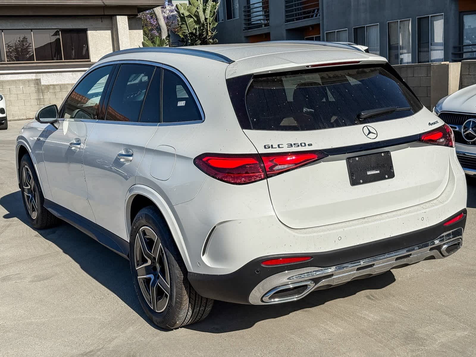 Thumbnail: 2025 Mercedes-Benz GLC - 6
