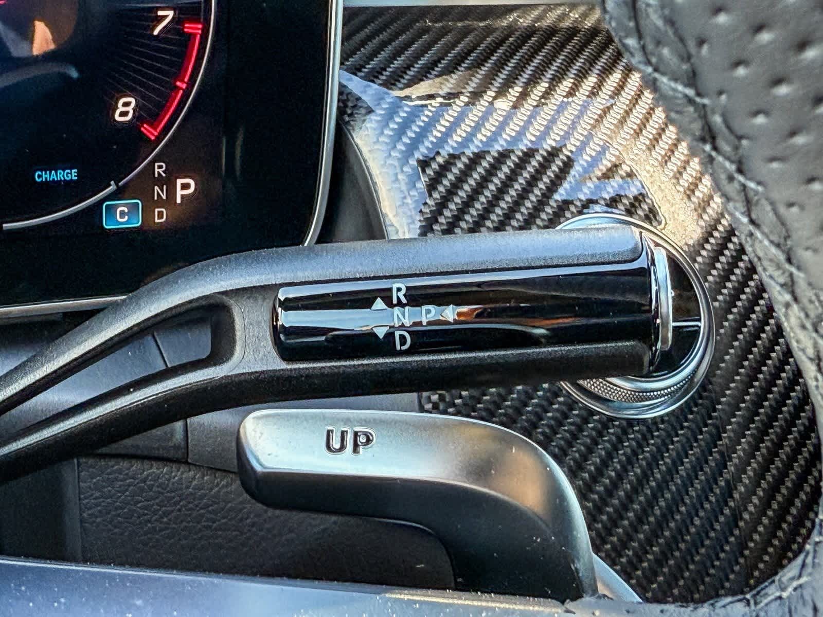 Thumbnail: 2025 Mercedes-Benz GLC - 25