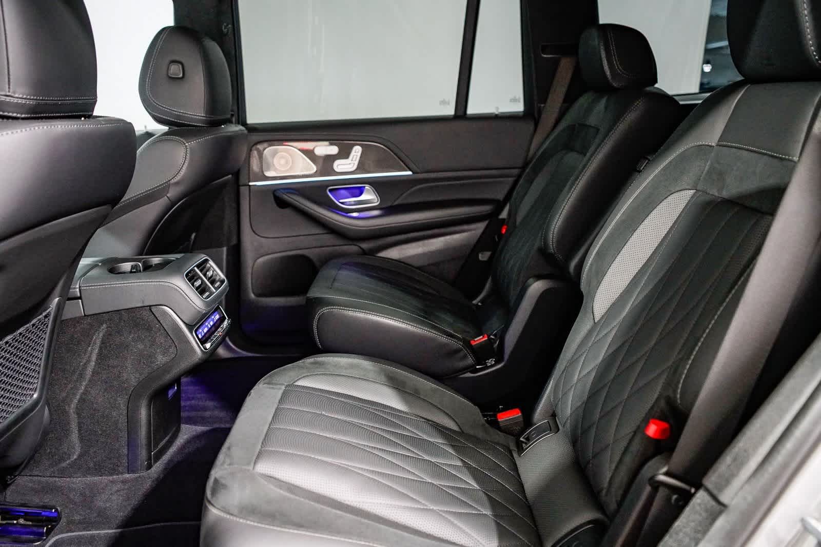 Thumbnail: 2024 Mercedes-Benz GLS - 18