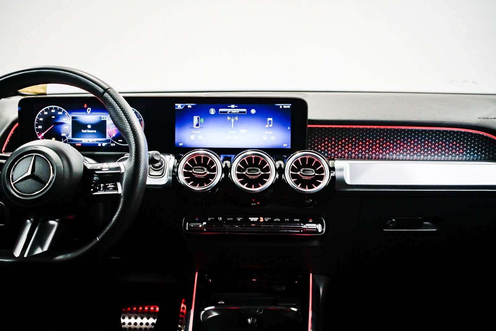 Thumbnail: 2025 Mercedes-Benz GLB - 12