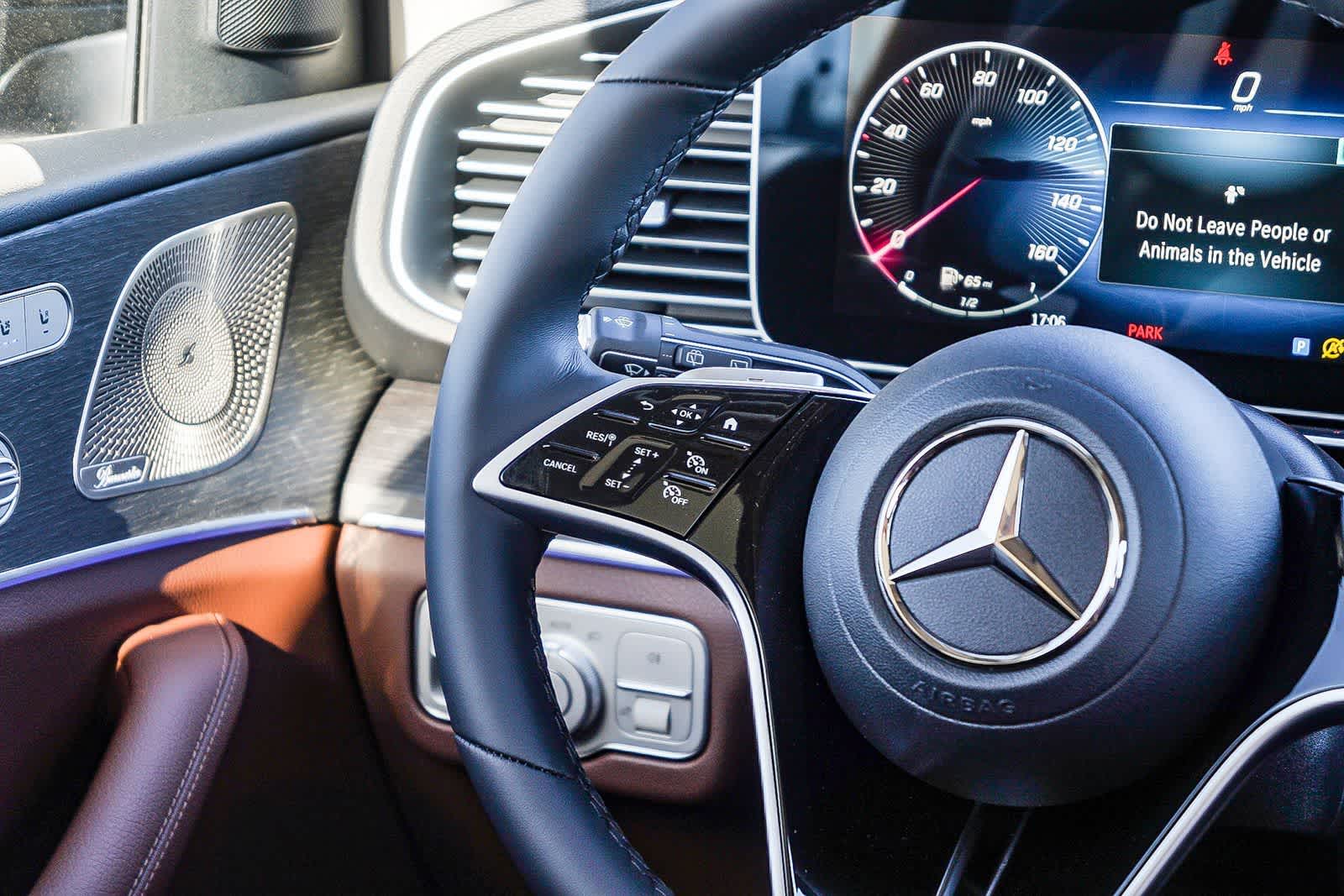Thumbnail: 2026 Mercedes-Benz GLE - 17